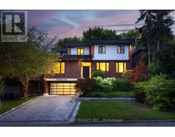 25 BEARWOOD DRIVE, Toronto, Ontario