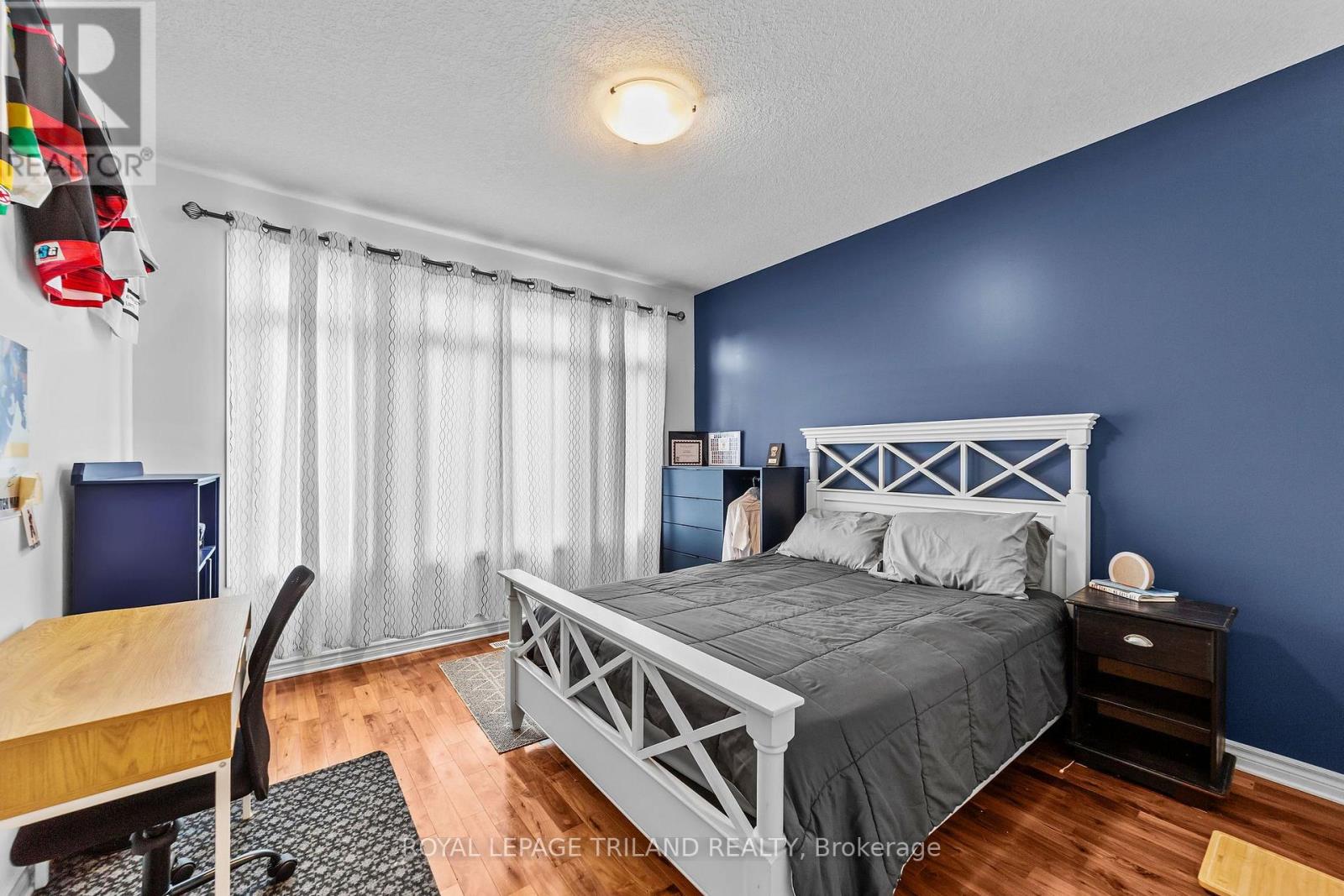 3194 Pincombe Drive, London South, Ontario  N6L 0B4 - Photo 4 - X13673758