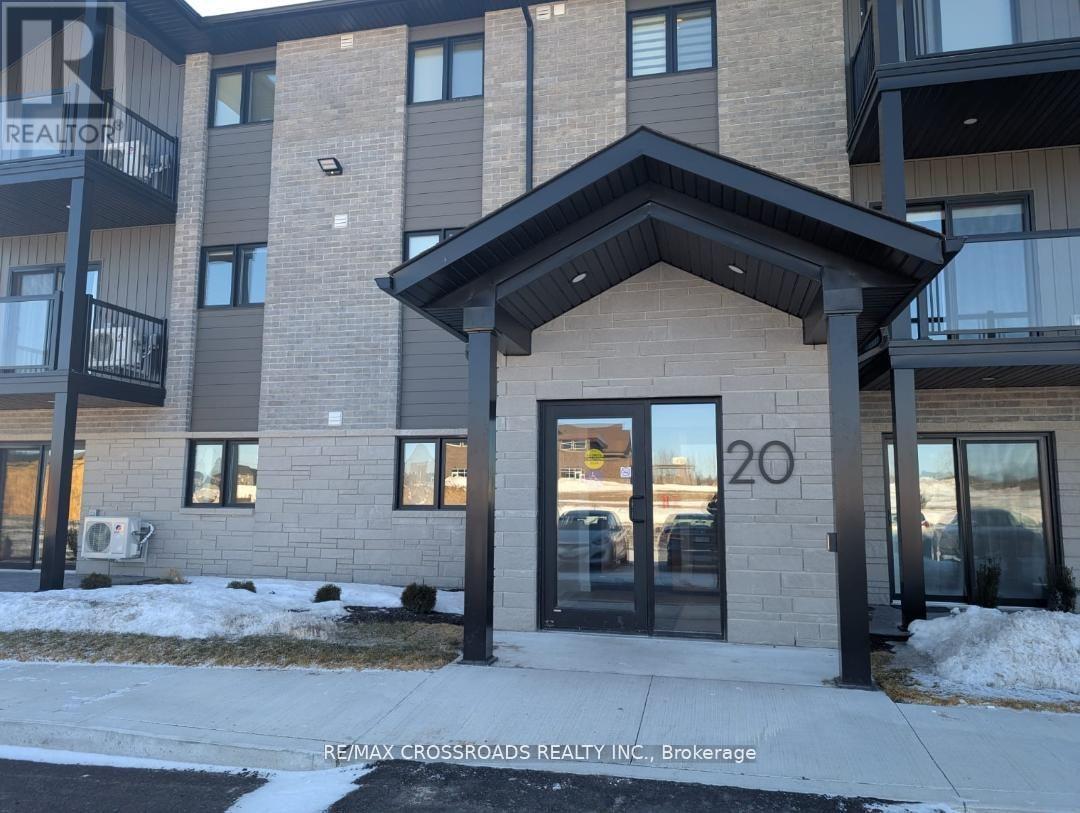 107 - 20 HILLSIDE MEADOW DRIVE