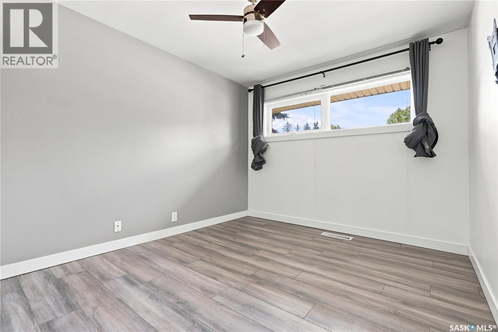2325 Dufferin Avenue, Saskatoon, Saskatchewan  S7J 1C1 - Photo 24 - SK045927