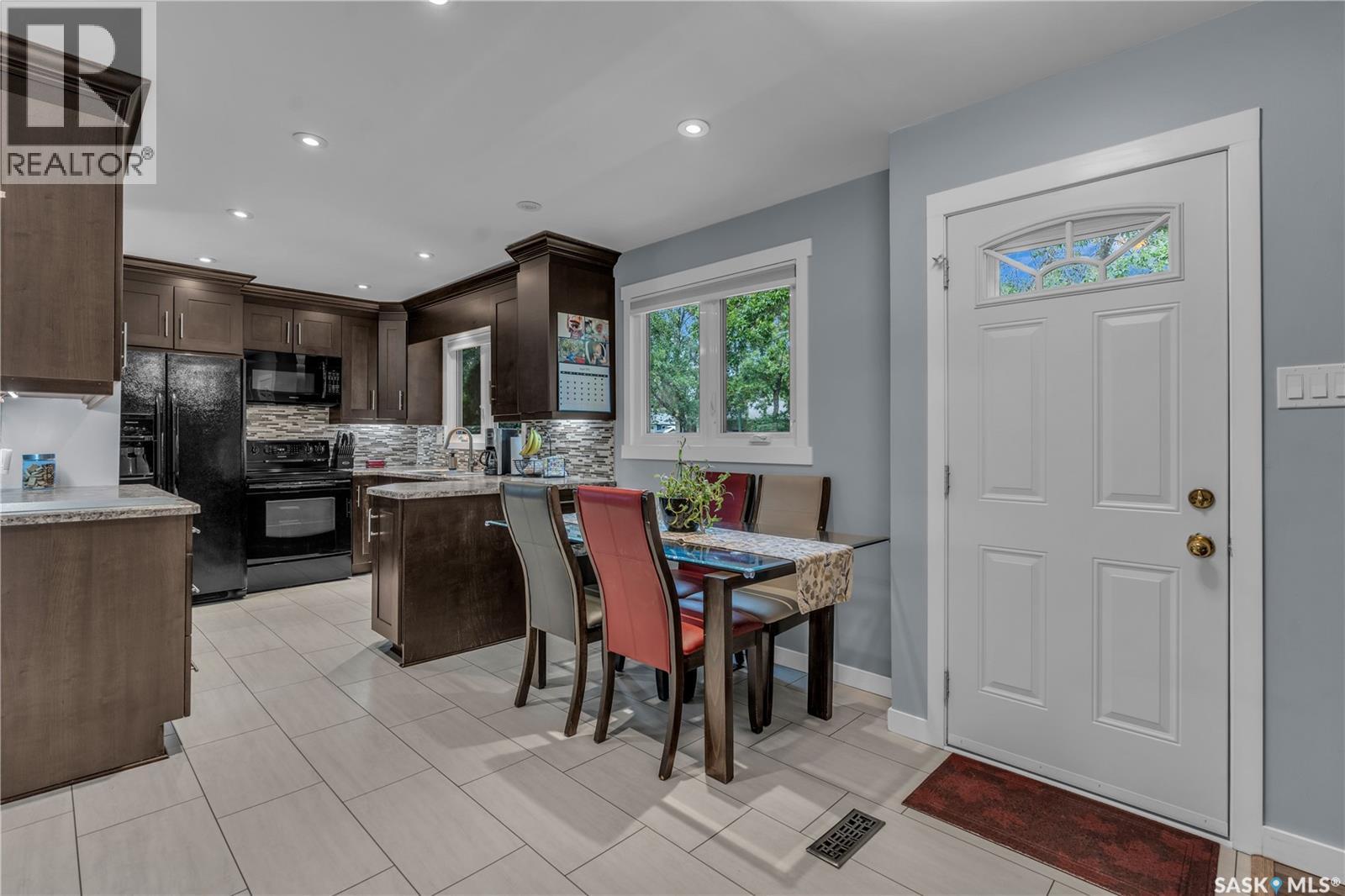 26 Fyfe Street, Regina, Saskatchewan  S4X 1J8 - Photo 8 - SK045827