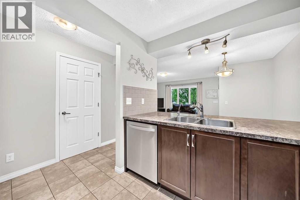 3136 Windsong Boulevard Sw, Airdrie, Alberta  T4B 3T3 - Photo 7 - A2337337