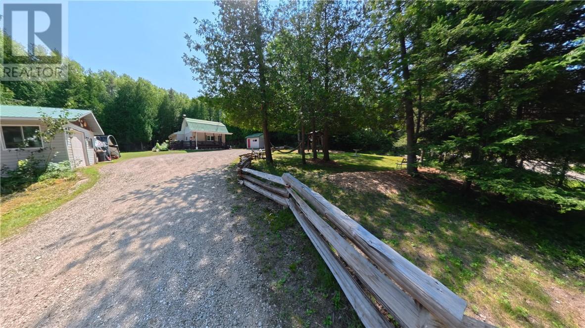 7 Oak Drive, Kagawong, Ontario  P0P 1J0 - Photo 26 - 2129819
