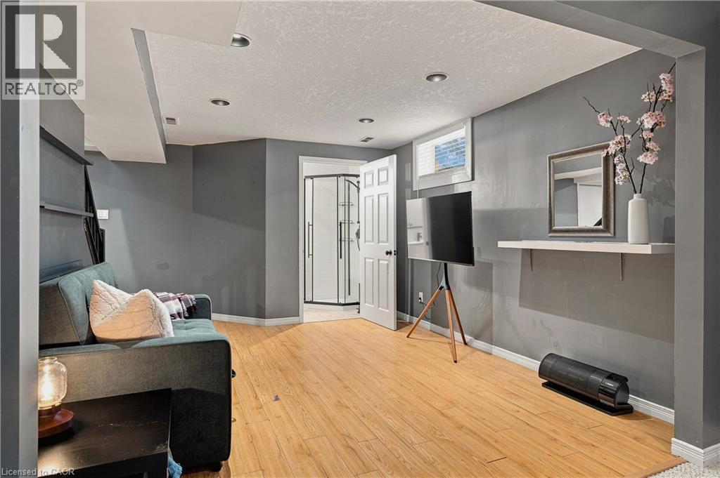 22 Driftwood Drive, Kitchener, Ontario  N2N 3A2 - Photo 29 - 40855570