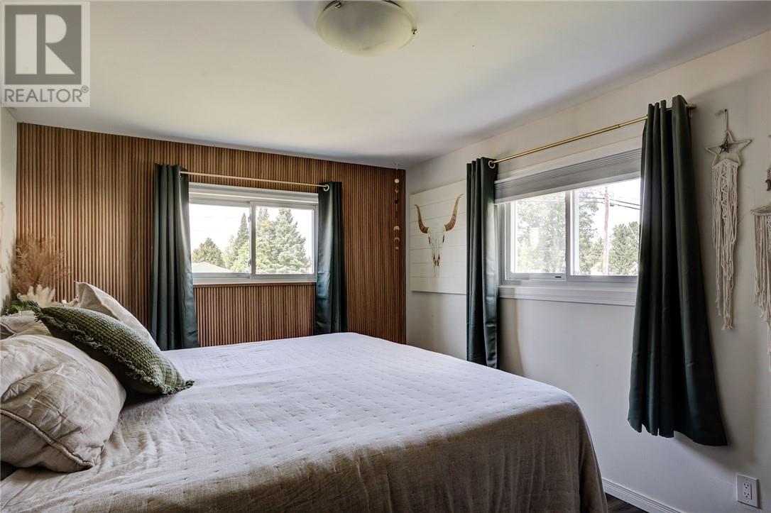 850 Highway 17e, Wahnapitae, Ontario  P0M 3C0 - Photo 10 - 2129894