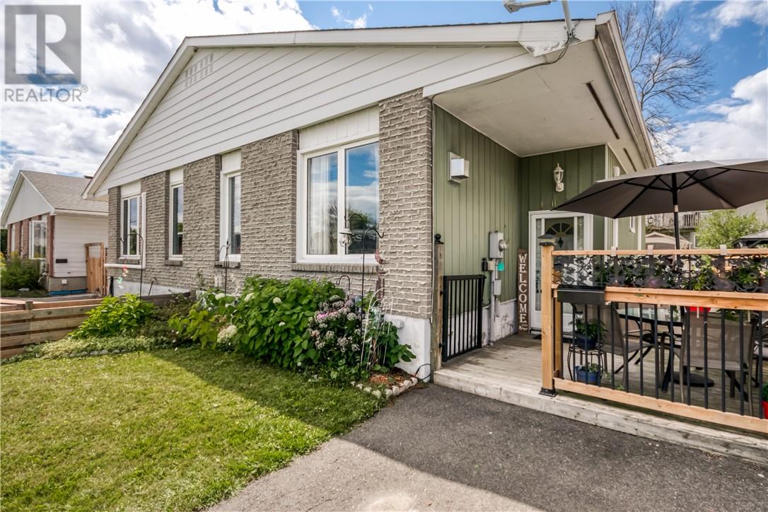 1035 Woodbine Avenue, Sudbury, Ontario  P3A 5B1 - Photo 35 - 2129875