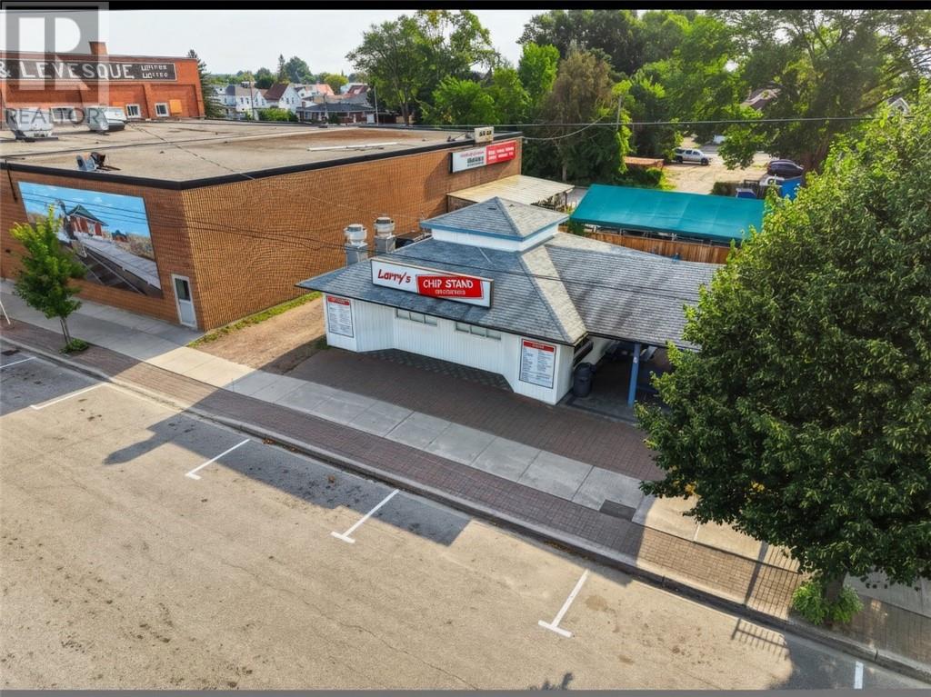 230 Main Street, Sturgeon Falls, Ontario  P2B 1P4 - Photo 4 - 2129851