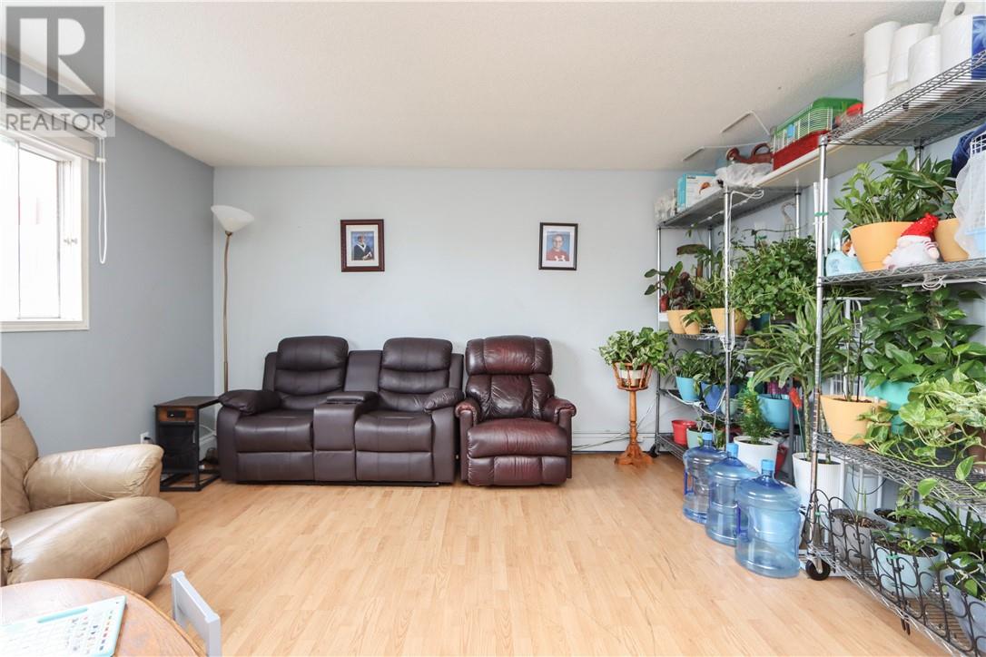 12 Main Street, Chelmsford, Ontario P0M 1L0 - Photo 33 - 2129688