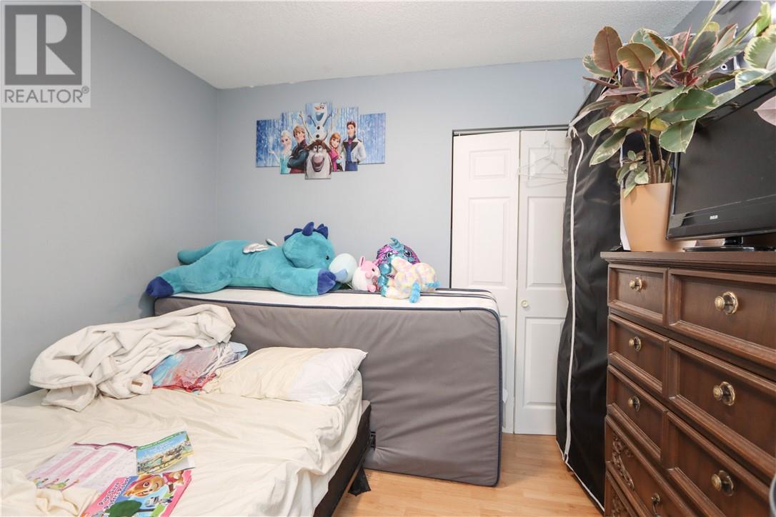 12 Main Street, Chelmsford, Ontario P0M 1L0 - Photo 39 - 2129688