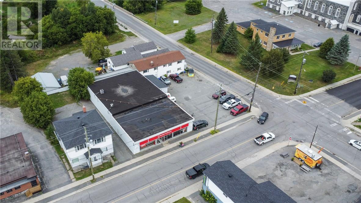 12 Main Street, Chelmsford, Ontario P0M 1L0 - Photo 89 - 2129688