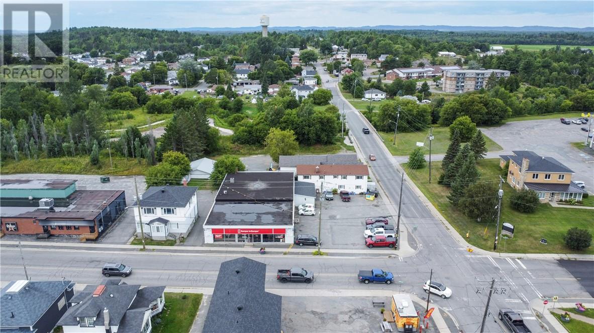 12 Main Street, Chelmsford, Ontario P0M 1L0 - Photo 91 - 2129688