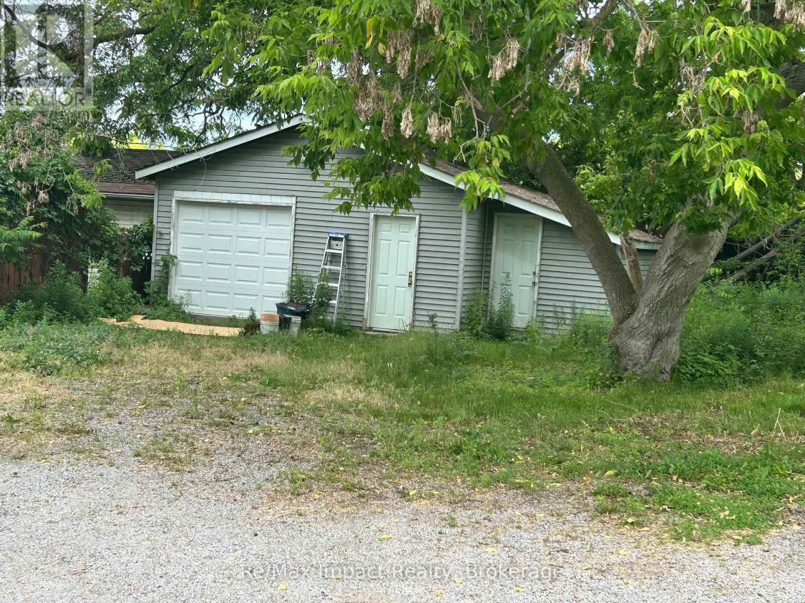 278 William Street E, Oshawa, Ontario  L1G 1K8 - Photo 2 - E13691246