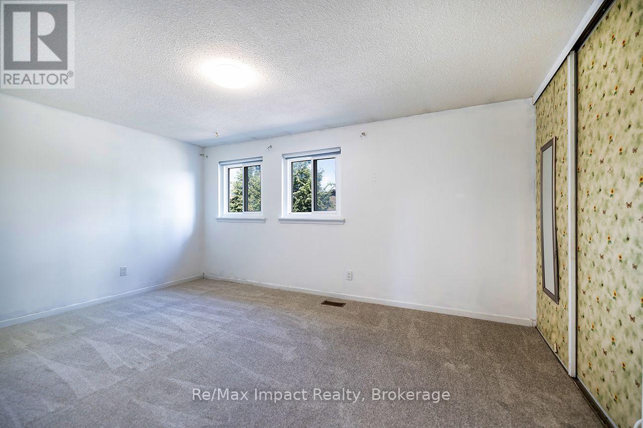 25 Tompkins Lane, Ajax, Ontario  L1S 3L7 - Photo 13 - E13691320