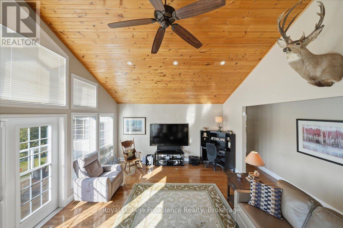 256 Peninsula Road, Havelock-Belmont-Methuen, Ontario  K0L 1Z0 - Photo 8 - X13691178