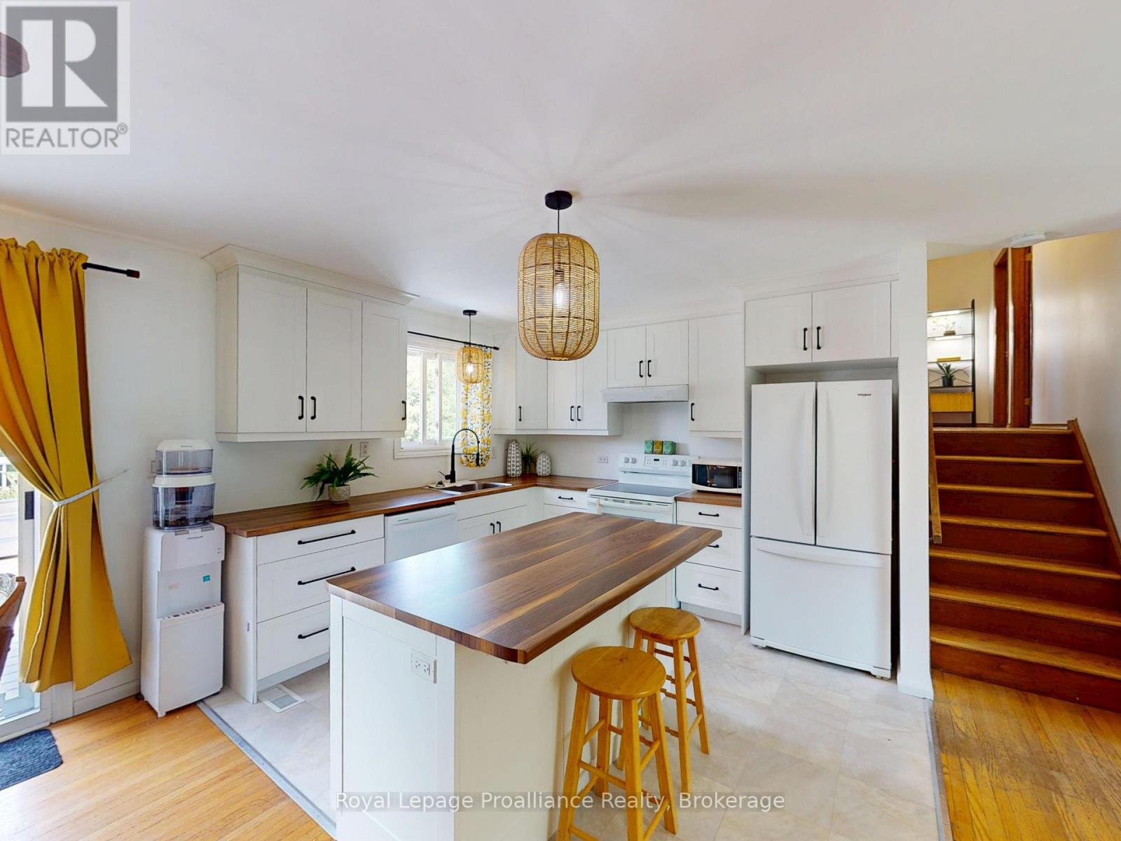 4 Richmond Grove, Belleville, Ontario  K8N 1Z1 - Photo 6 - X13691222