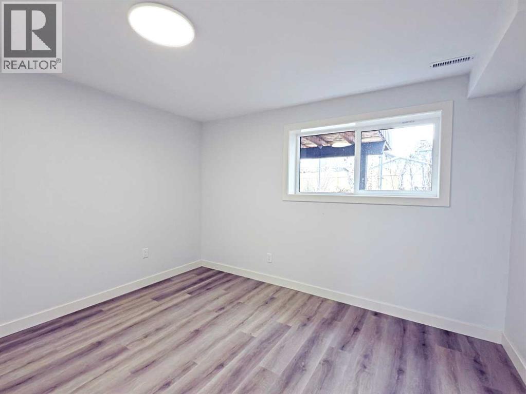 7032 78 Street NW, Calgary, Alberta  T3B 4H9 - Photo 32 - A2329842