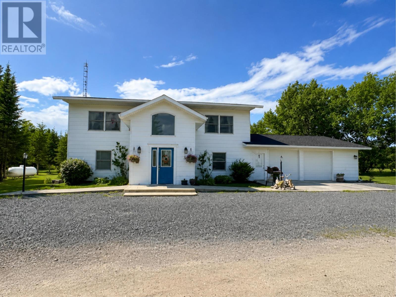 7431 Hwy 621, Bergland-Morson, Ontario  P0W 1J0 - Photo 1 - TB2601784