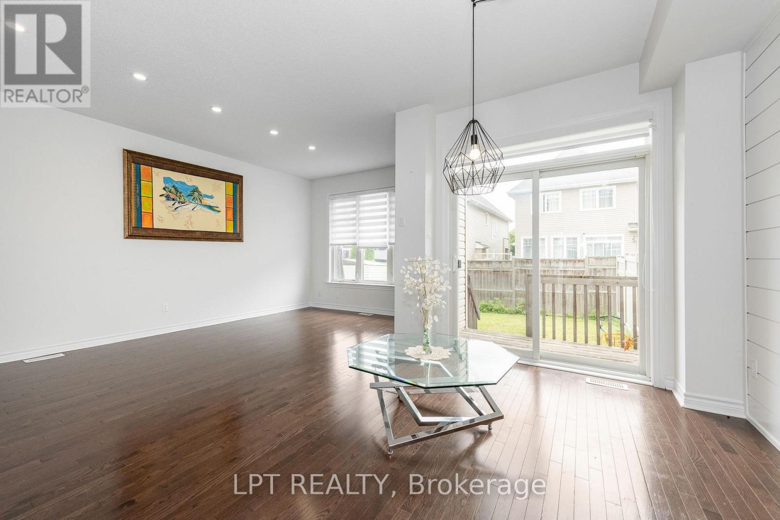 181 Manorwood Crescent, Ottawa, Ontario  K1T 3T8 - Photo 17 - X13691108