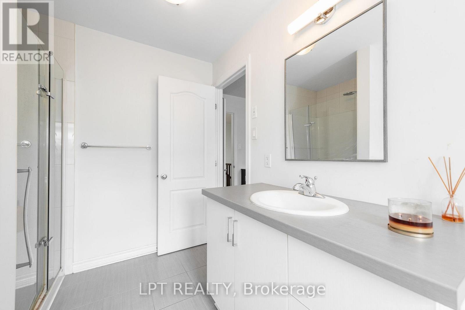 181 Manorwood Crescent, Ottawa, Ontario  K1T 3T8 - Photo 27 - X13691108