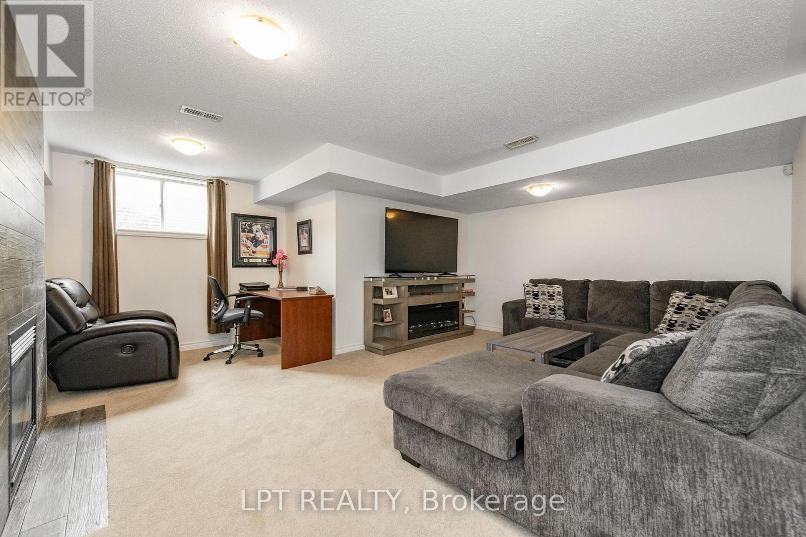 181 Manorwood Crescent, Ottawa, Ontario  K1T 3T8 - Photo 34 - X13691108