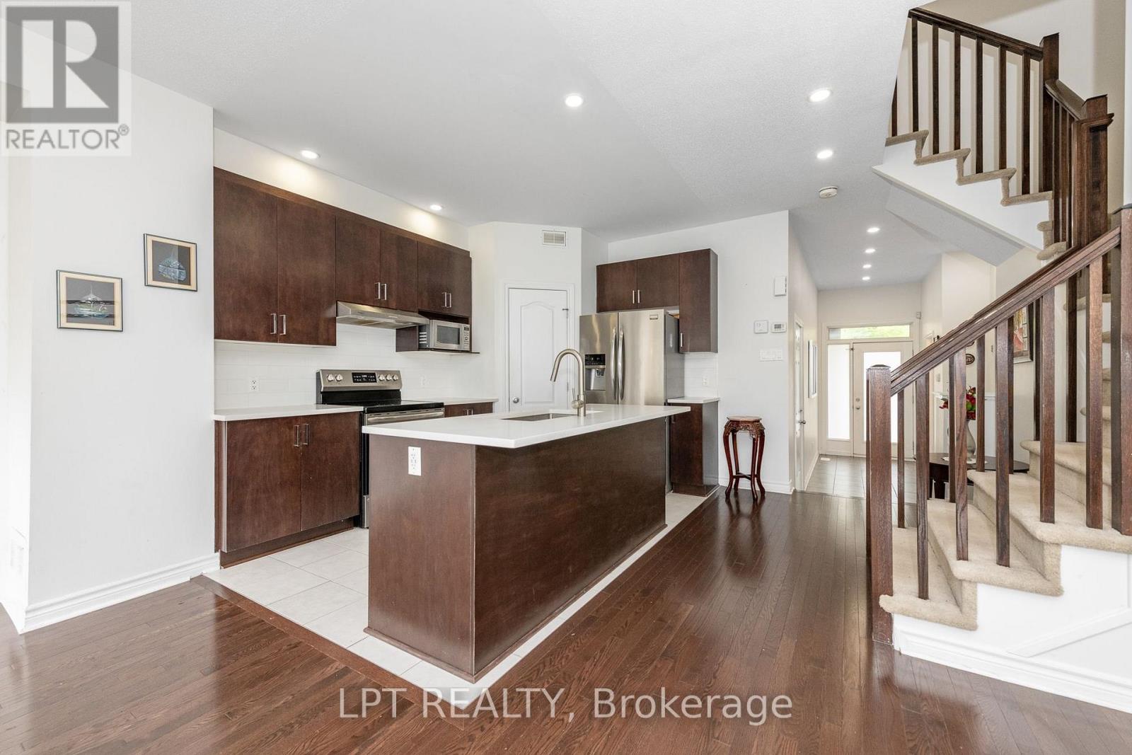 181 Manorwood Crescent, Ottawa, Ontario  K1T 3T8 - Photo 9 - X13691108