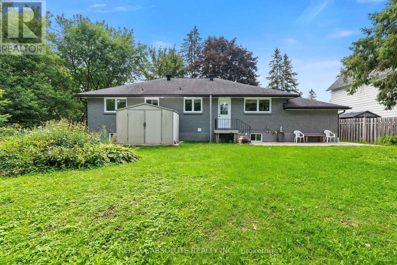 Unit B (Basement) - 403 Pleasant Park Road, Ottawa, Ontario  K1H 5M9 - Photo 16 - X13691120
