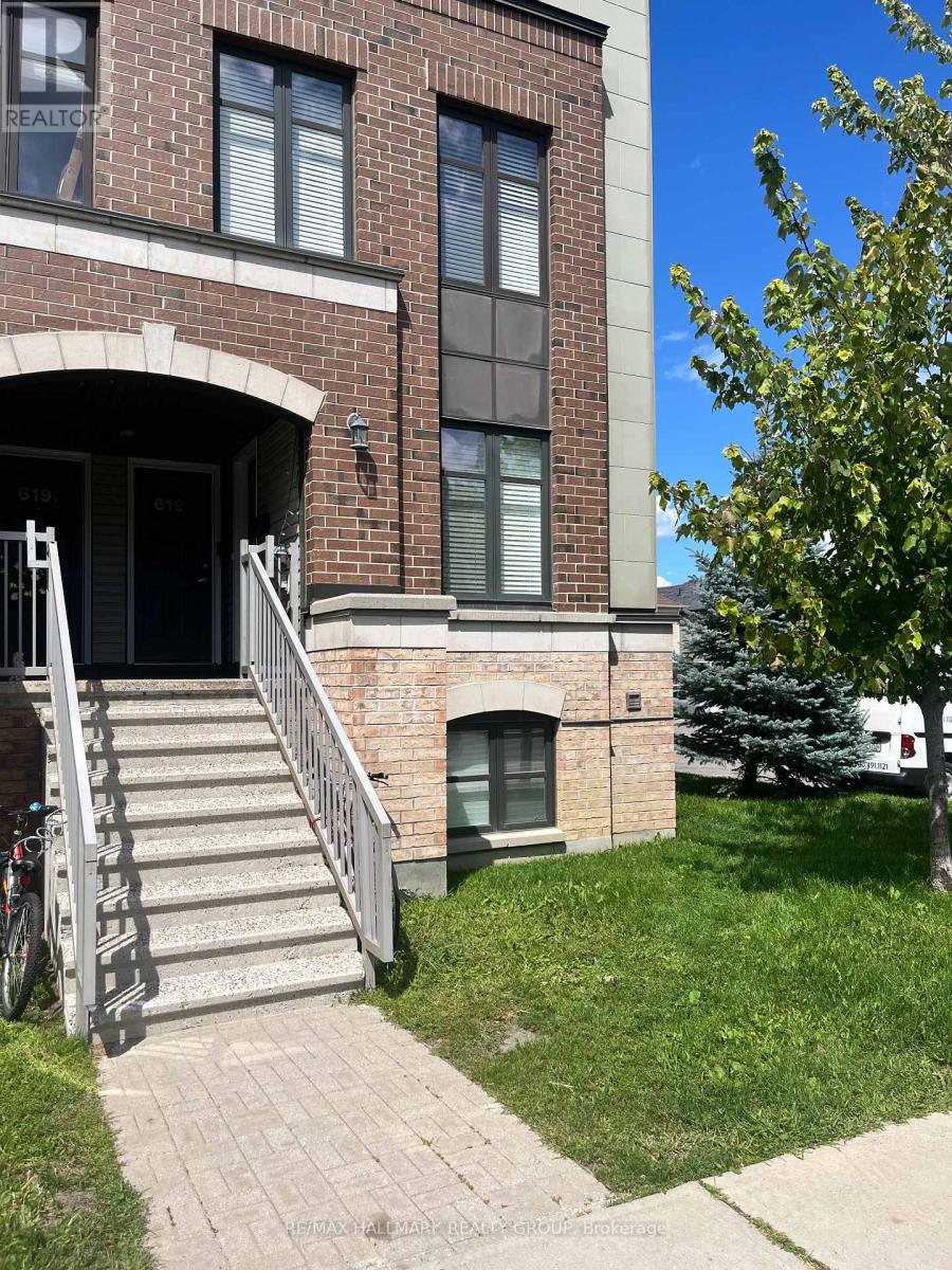 619 A Chapman Mills Drive, Ottawa, Ontario