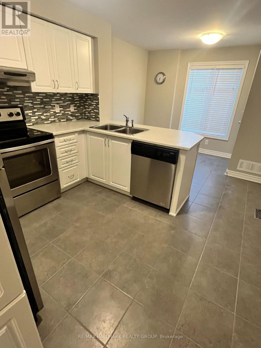 619 A Chapman Mills Drive, Ottawa, Ontario K2J 5T1 - Photo 2 - X13691132