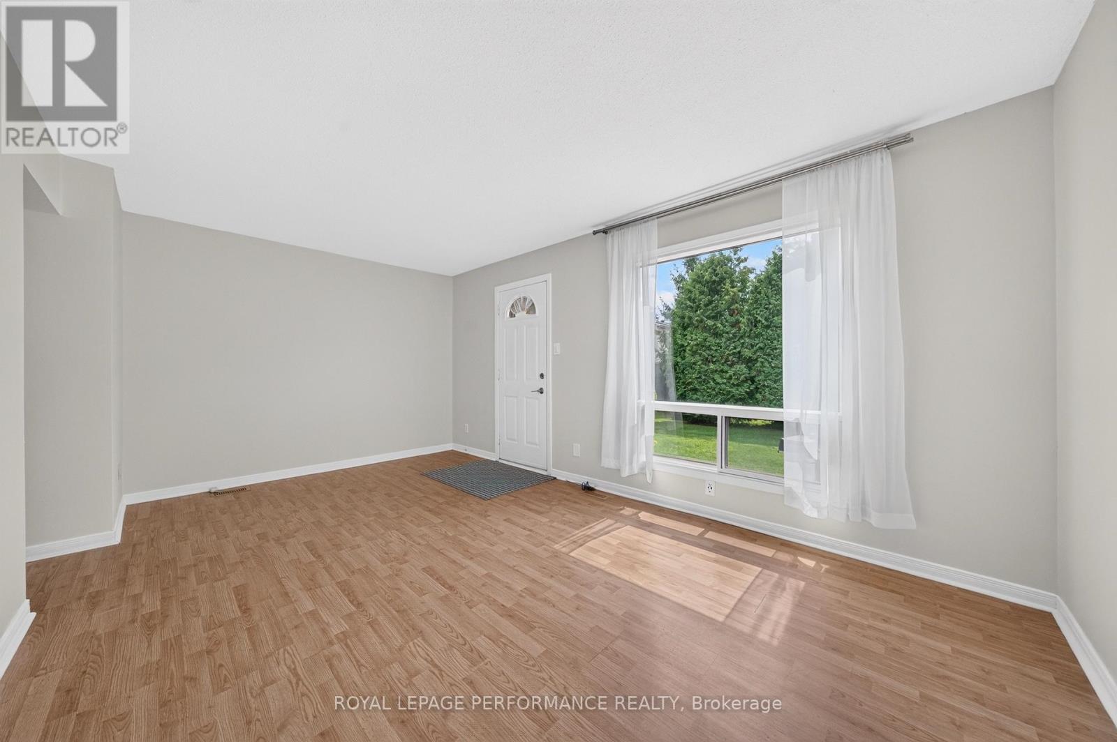 10 - 1288 Belgate Way, Ottawa, Ontario K1J 8P9 - Photo 5 - X13691210