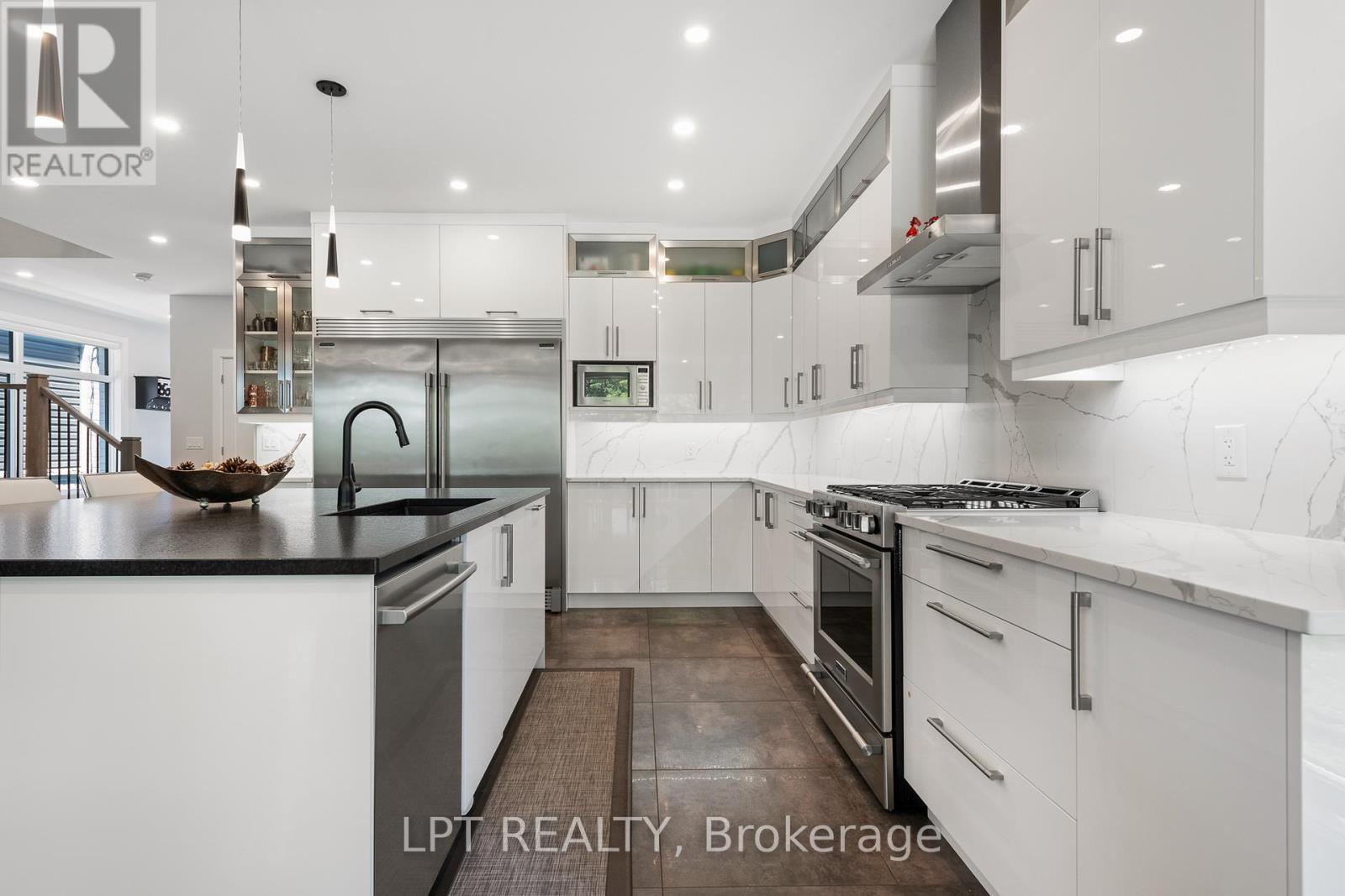 1740 St Barbara Street, Ottawa, Ontario K1T 1M2 - Photo 7 - X13691248
