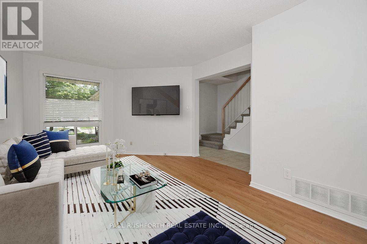 244 Huntersfield Drive, Ottawa, Ontario K1T 3M5 - Photo 5 - X13691298