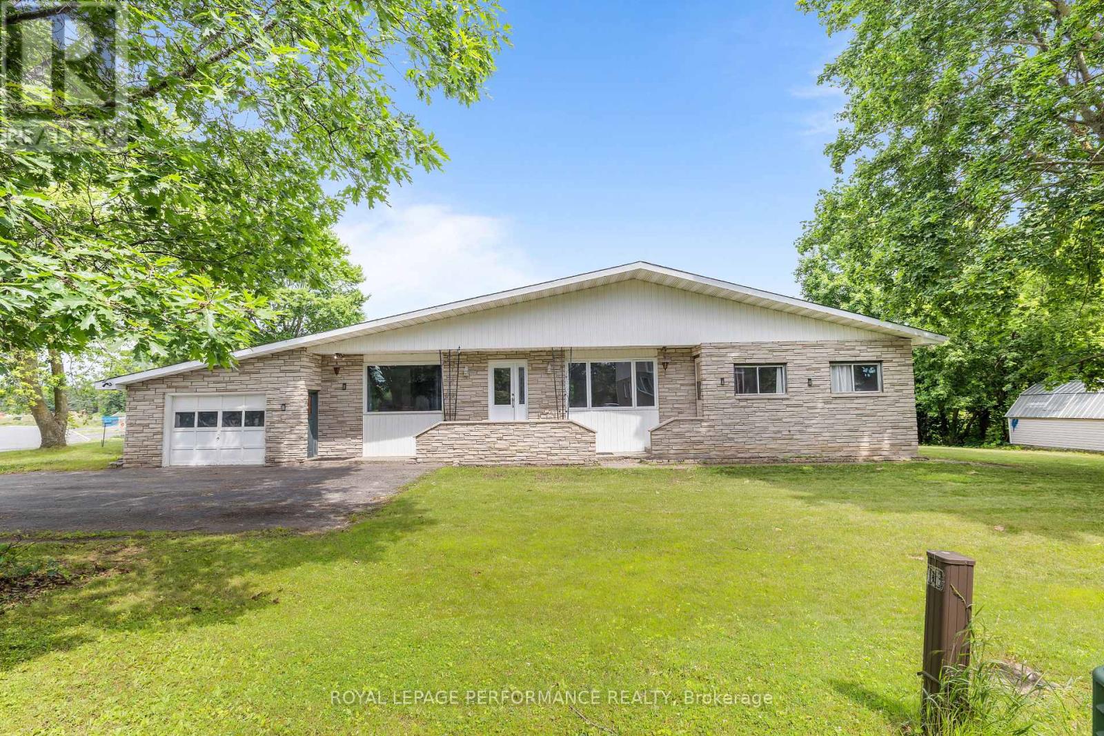 438 Voyageur Place, Russell, Ontario  K0A 1W0 - Photo 1 - X13691312
