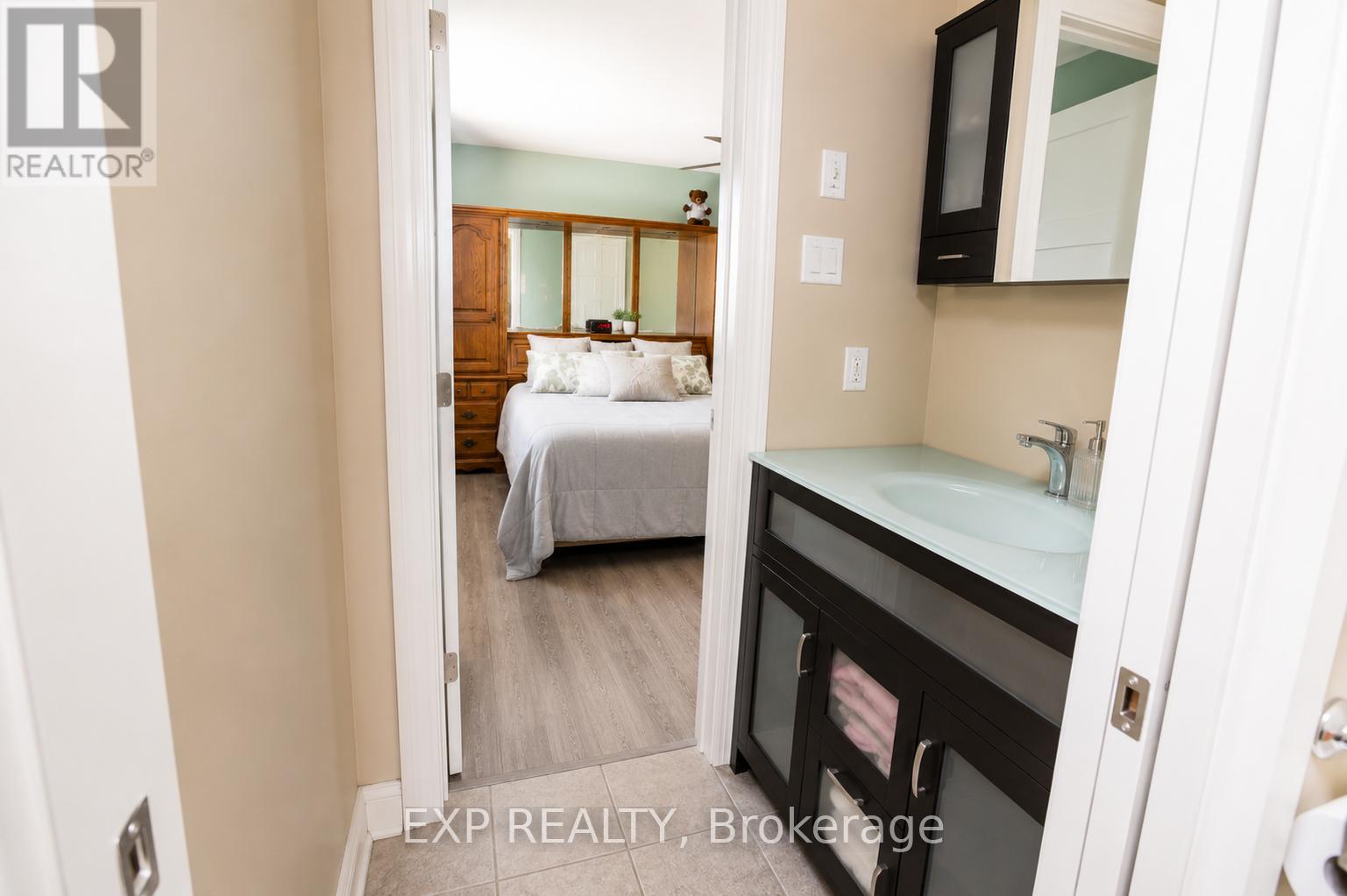 4614 Donnelly Drive, Ottawa, Ontario  K0G 1N0 - Photo 15 - X13691386
