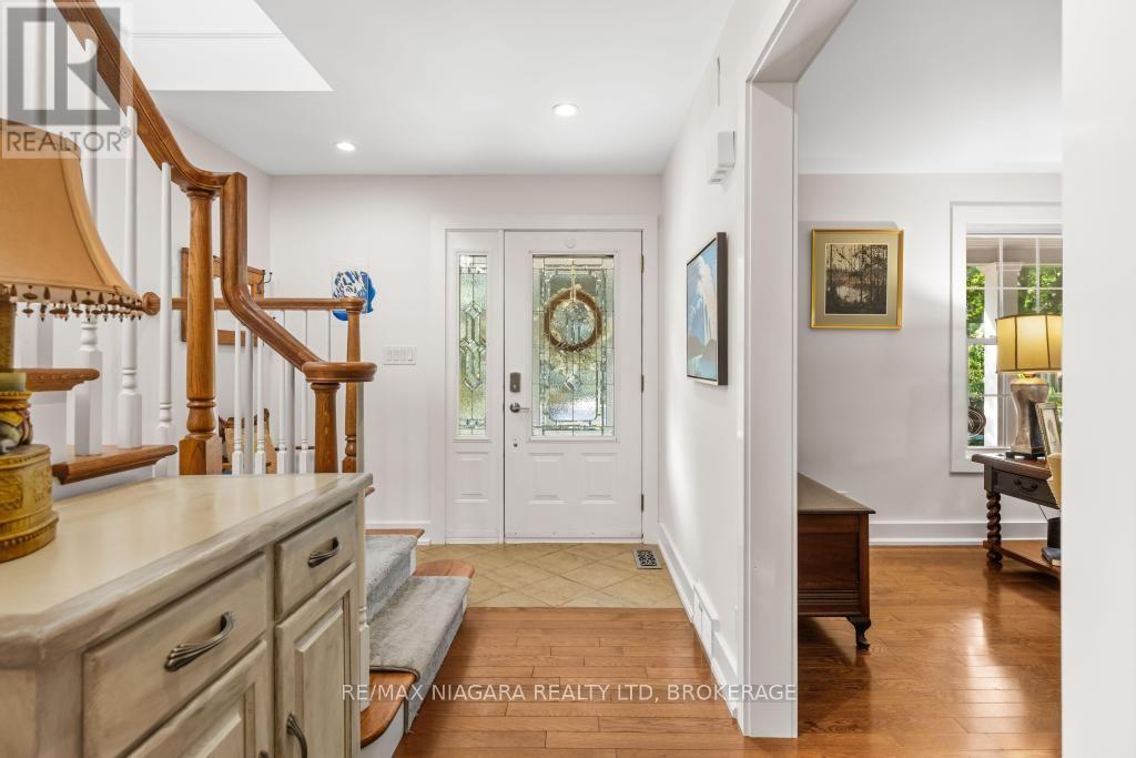 309 Orchard Drive, Niagara-On-The-Lake, Ontario  L0S 1J0 - Photo 6 - X13688488