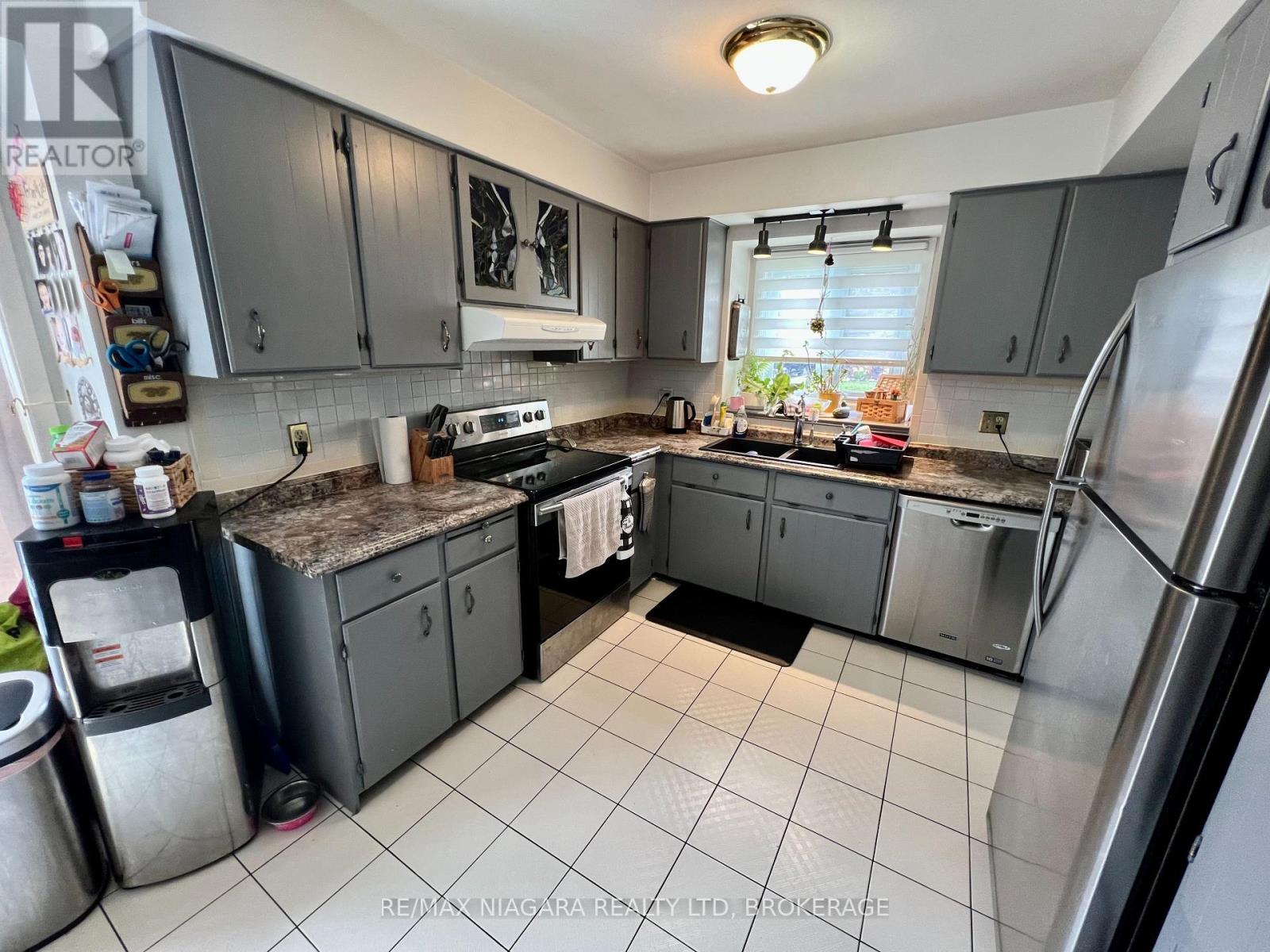 6196 Kirkland Drive, Niagara Falls, Ontario  L2H 2A6 - Photo 17 - X13691292