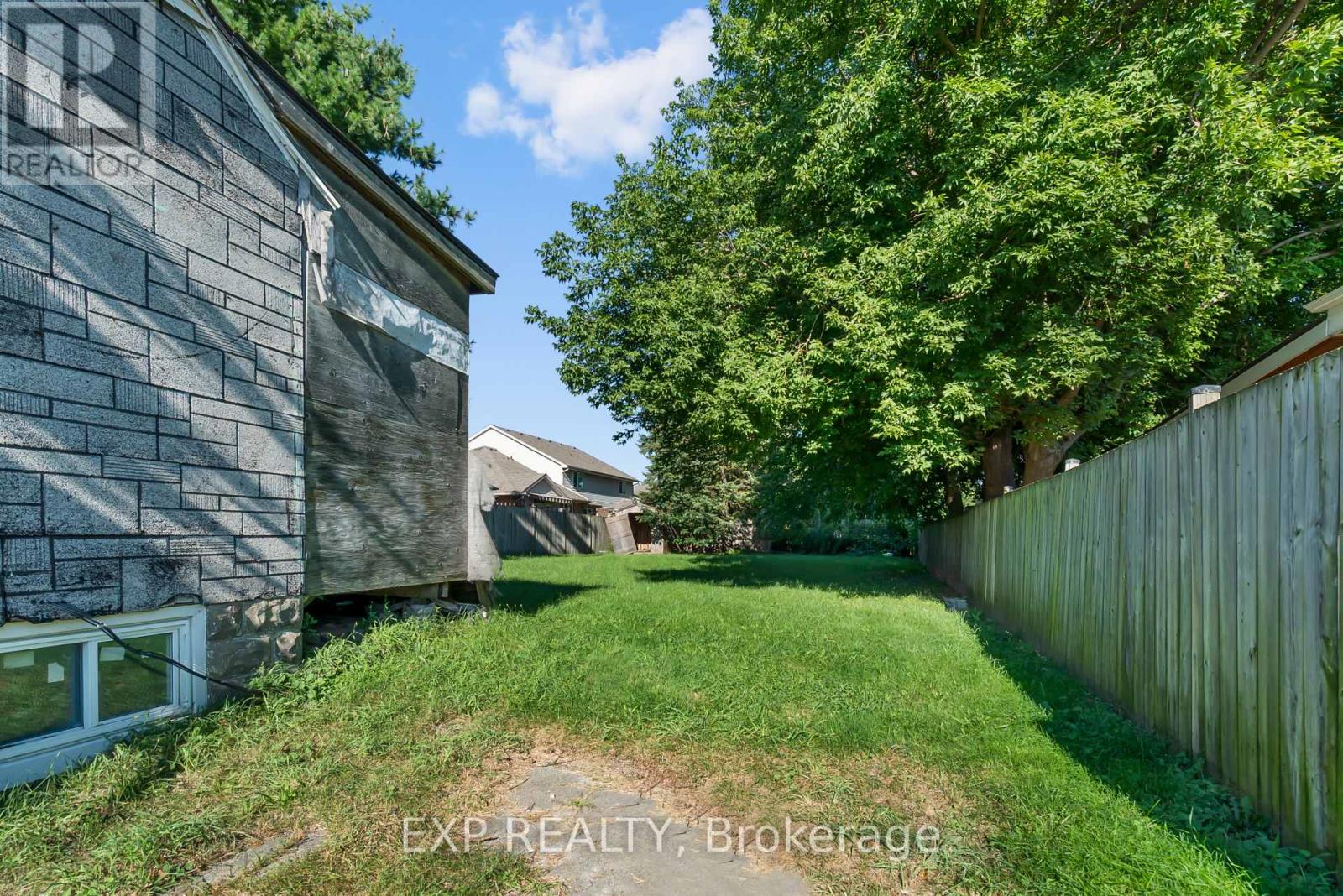 5098 Drummond Road, Niagara Falls, Ontario  L2E 6E4 - Photo 5 - X13691388