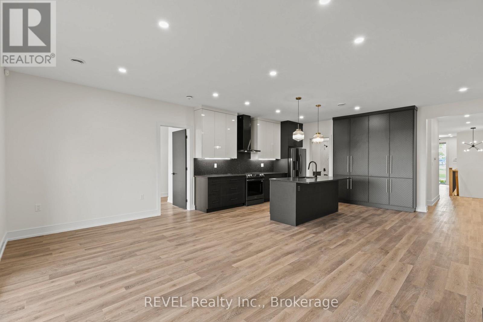 Main Floor - 97 Port Robinson Road, Pelham, Ontario  L3B 5N5 - Photo 9 - X13691412