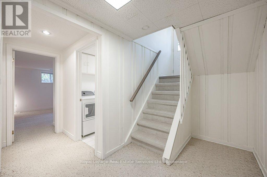 349 Wedgewood Drive, Oakville, Ontario  L6J 4R6 - Photo 30 - W13691370