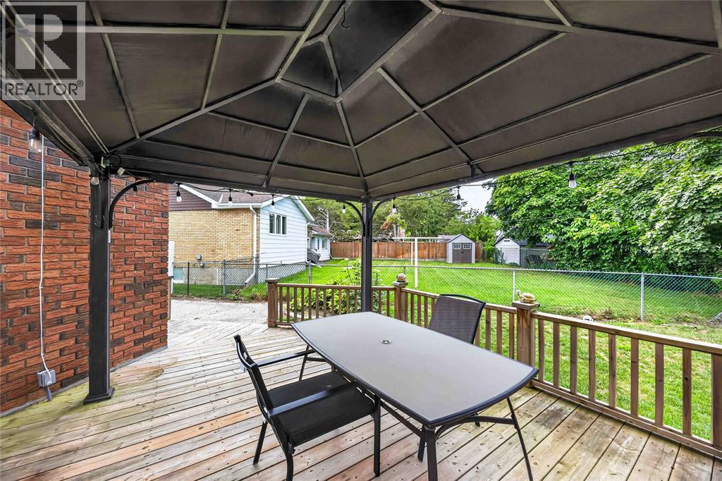 1108 Errol Road East, Sarnia, Ontario  N7S 2E9 - Photo 33 - 26017971