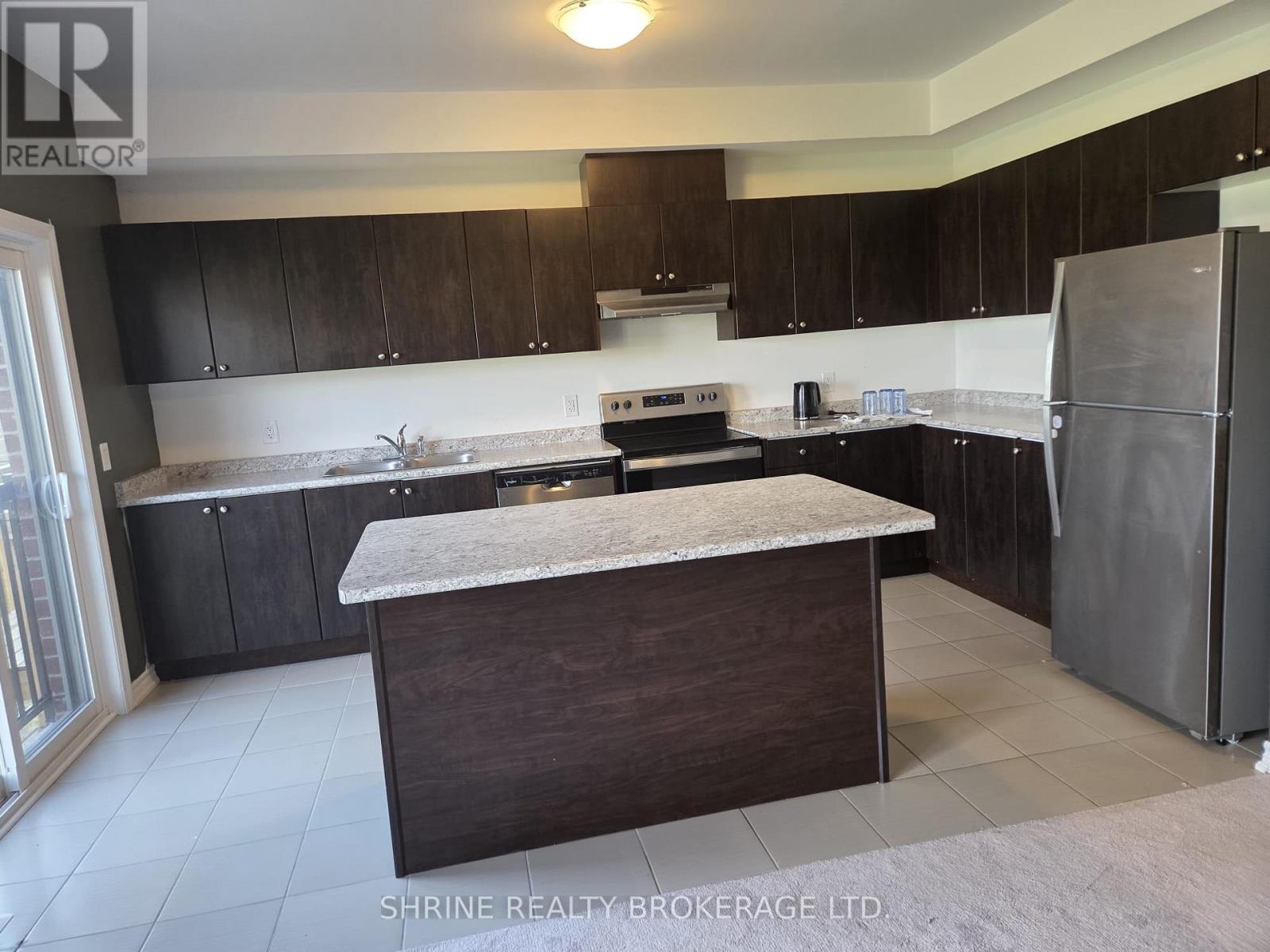 19 Middleton Street N, Southgate, Ontario  N0C 1B0 - Photo 1 - X13461240