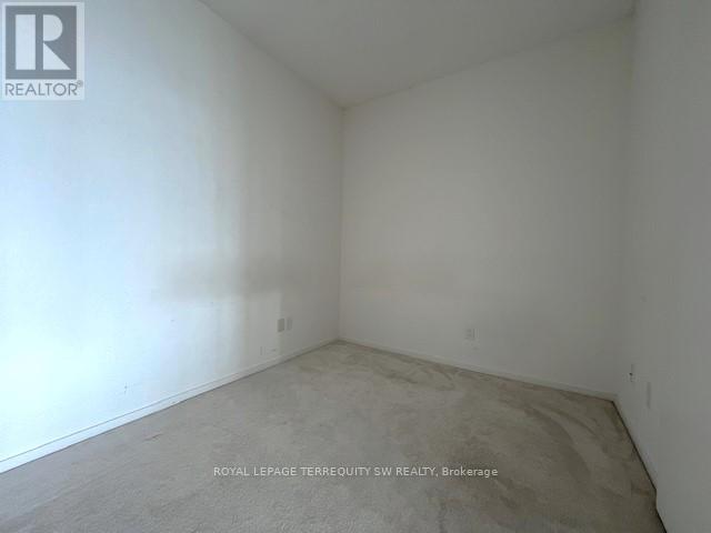 1202 - 101 CHARLES STREET E