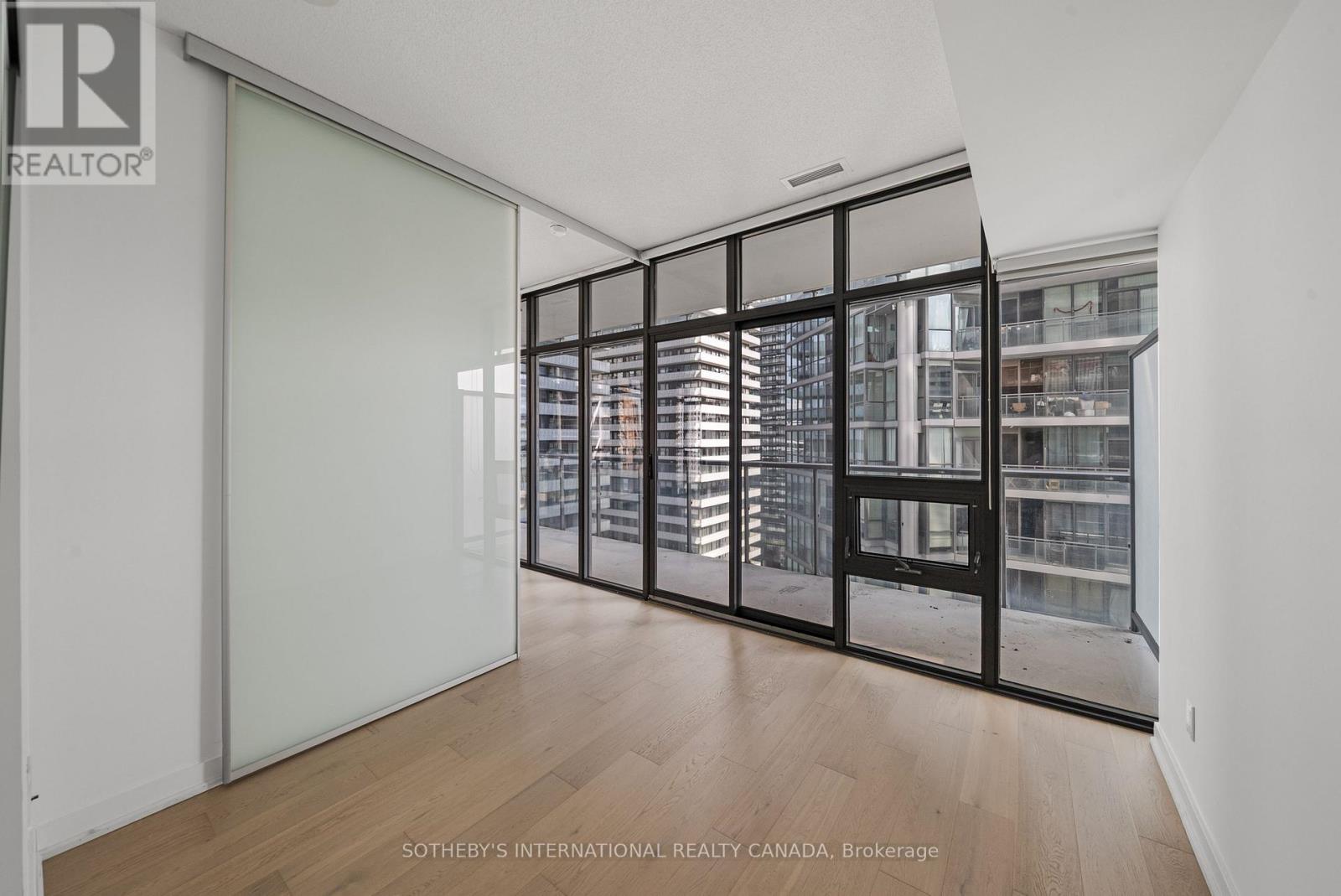 1611 - 33 Charles Street E, Toronto, Ontario  M4Y 0A2 - Photo 15 - C13691316