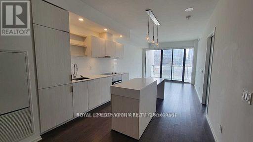 202 - 12 Bonnycastle Street W, Toronto, Ontario  M5A 3Y4 - Photo 4 - C13691368