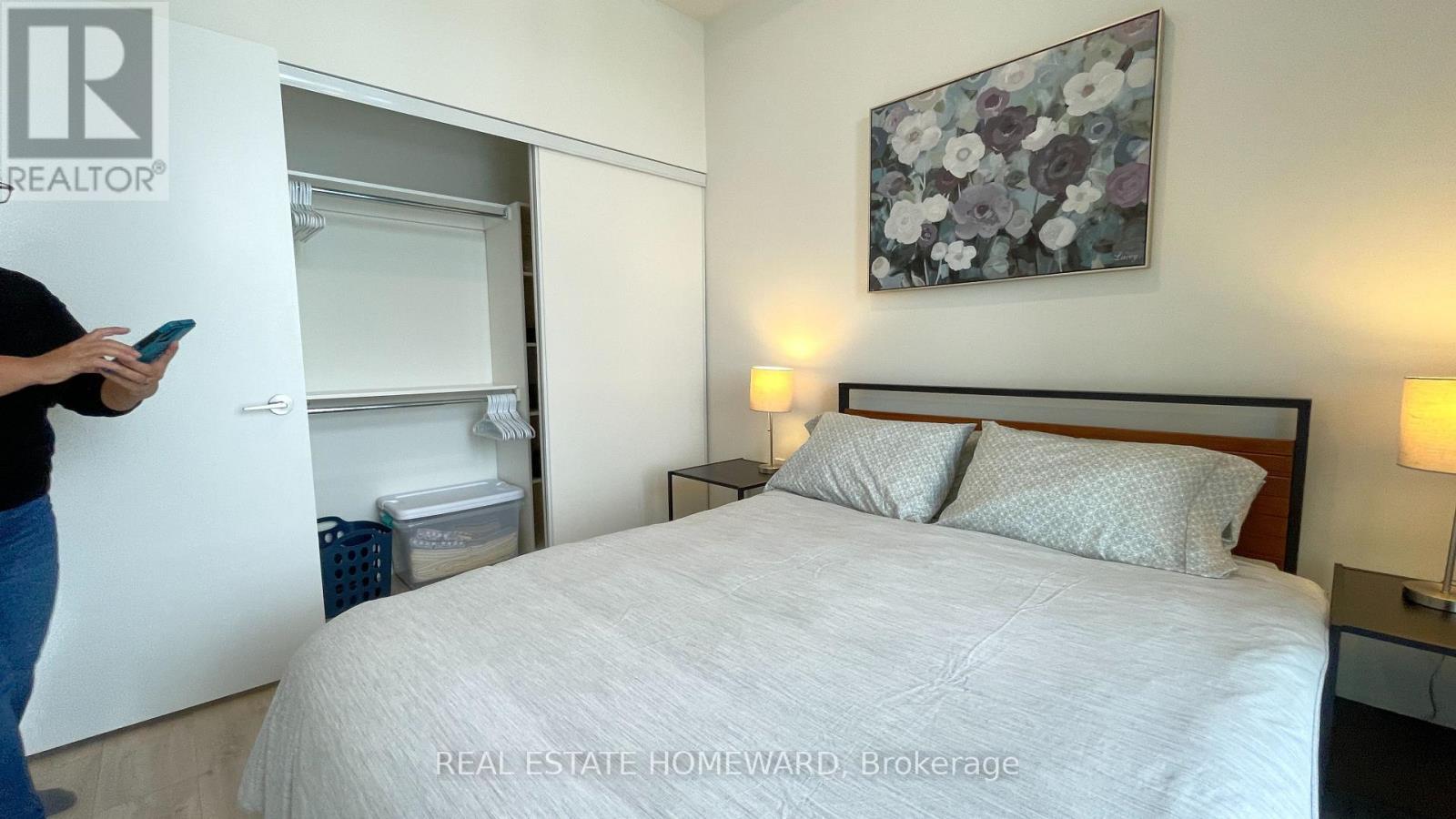813w - 27 Bathurst Street, Toronto, Ontario  M5V 0R1 - Photo 20 - C13691400
