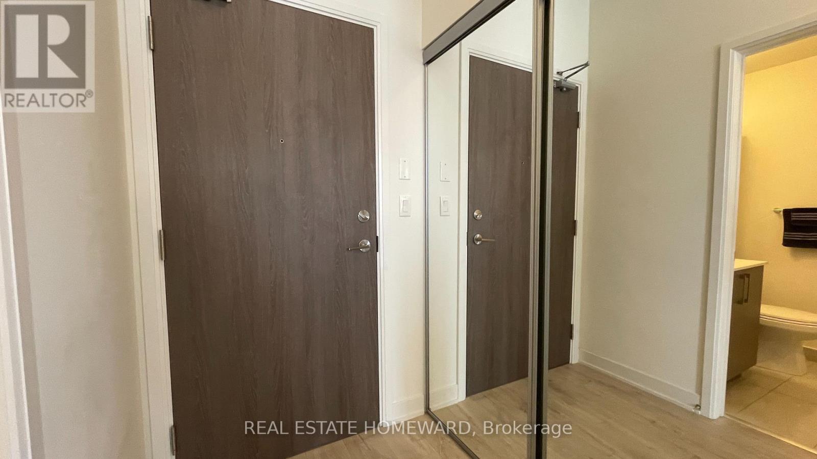 813w - 27 Bathurst Street, Toronto, Ontario  M5V 0R1 - Photo 27 - C13691400