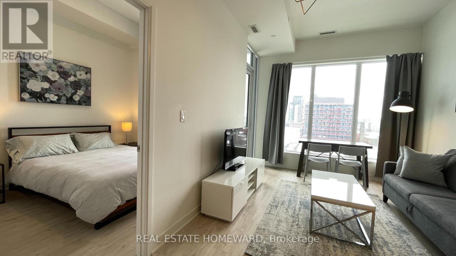 813w - 27 Bathurst Street, Toronto, Ontario  M5V 0R1 - Photo 5 - C13691400