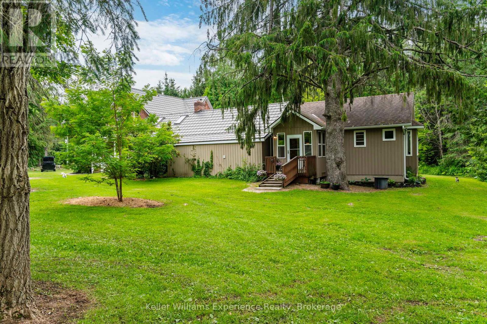 3744 Flos 4 Road W, Springwater, Ontario  L0M 1S0 - Photo 19 - S13691436