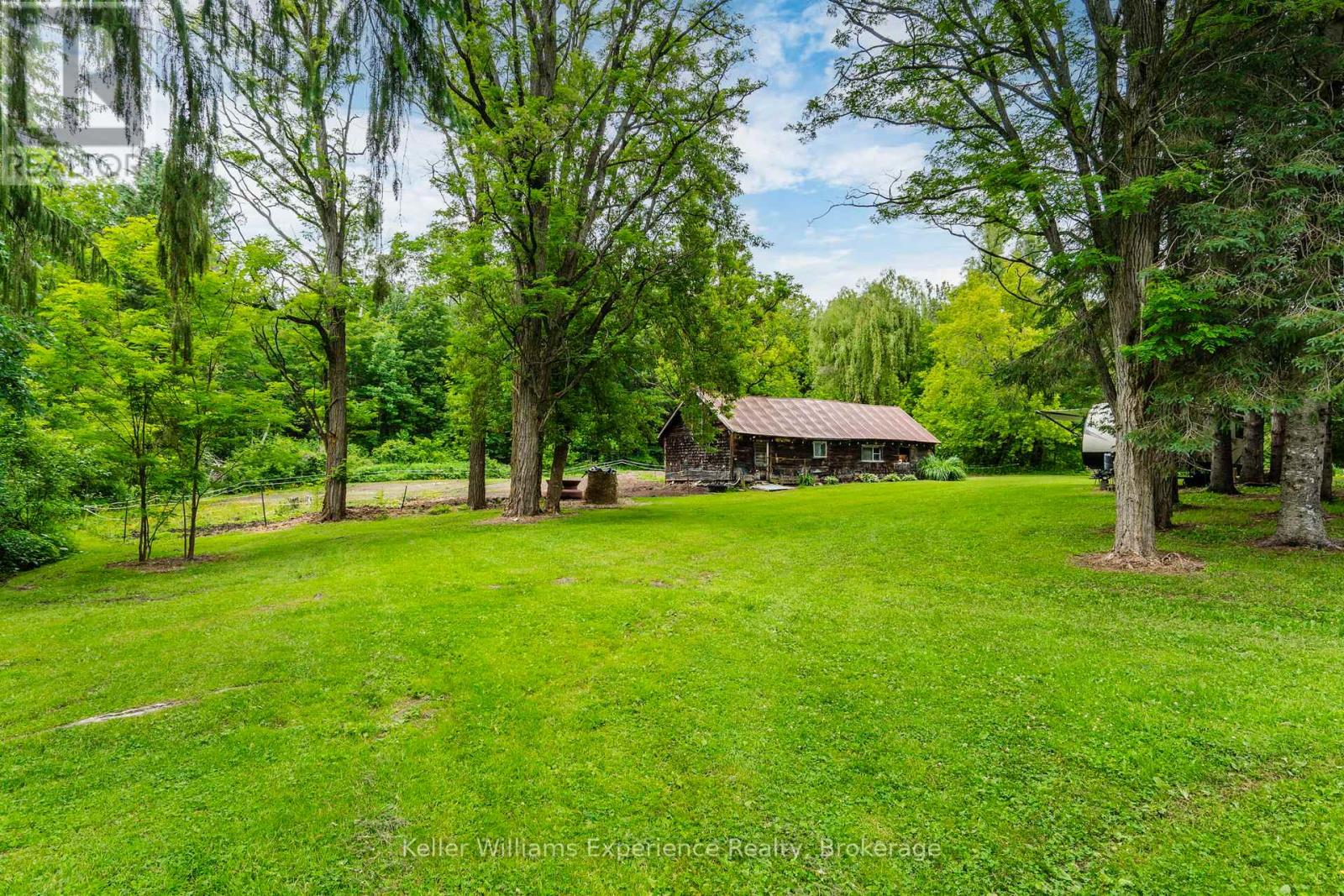 3744 Flos 4 Road W, Springwater, Ontario  L0M 1S0 - Photo 20 - S13691436