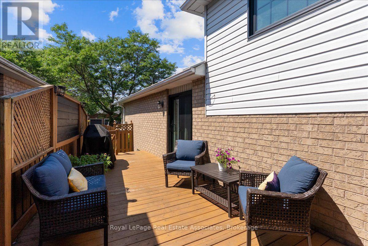 1464 Trowbridge Drive, Oshawa, Ontario  L1G 7R7 - Photo 36 - E13691096