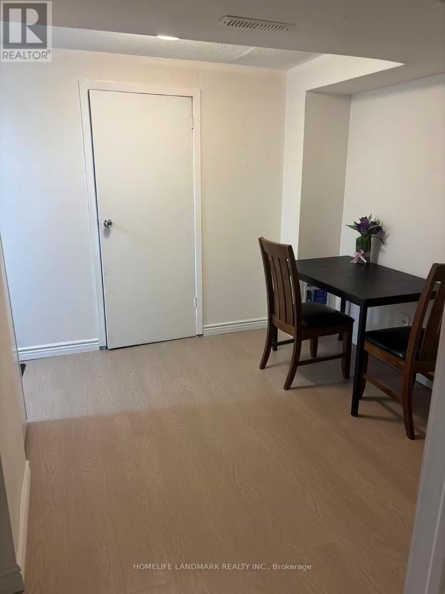 2 - 72 Dusay Place, Toronto, Ontario  M1W 2N2 - Photo 5 - E13691372